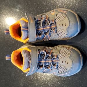 Toddler 9 merrells